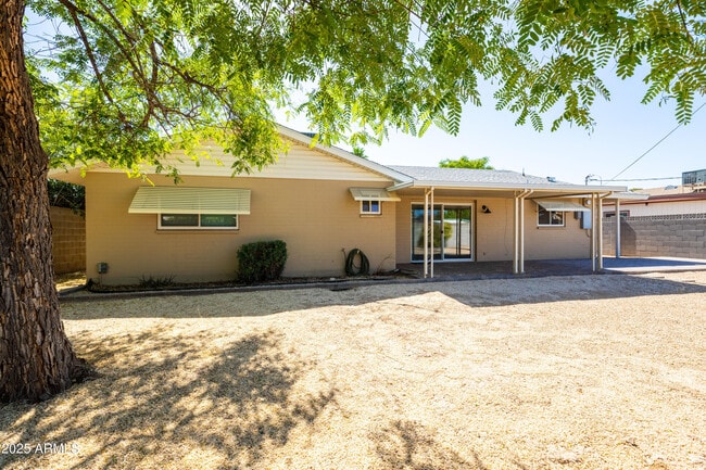 Building Photo - 3809 N 85th Pl