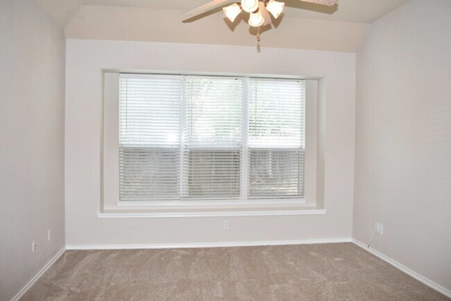Building Photo - 8617 Corral Cir