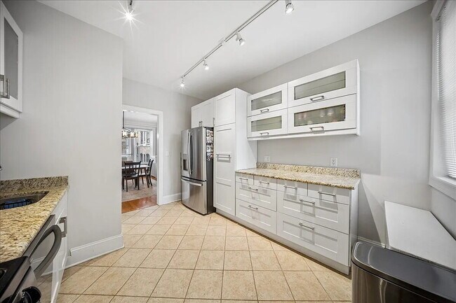 Building Photo - Experience Elevated Living