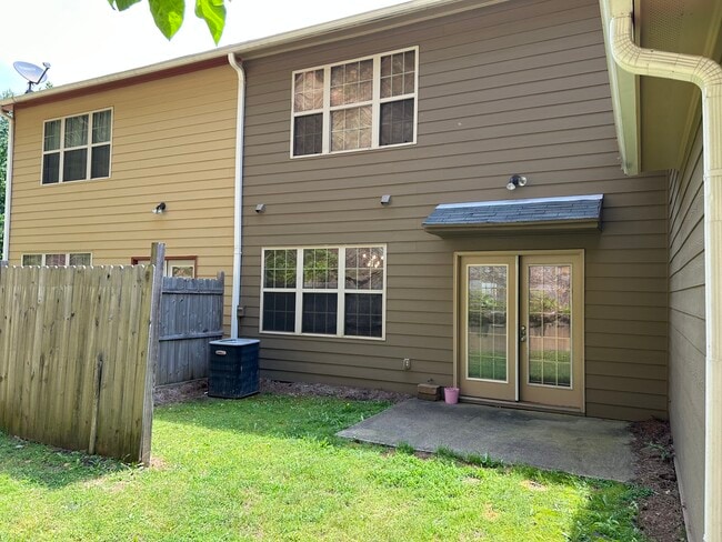 Building Photo - 263 Ridgehaven Trail