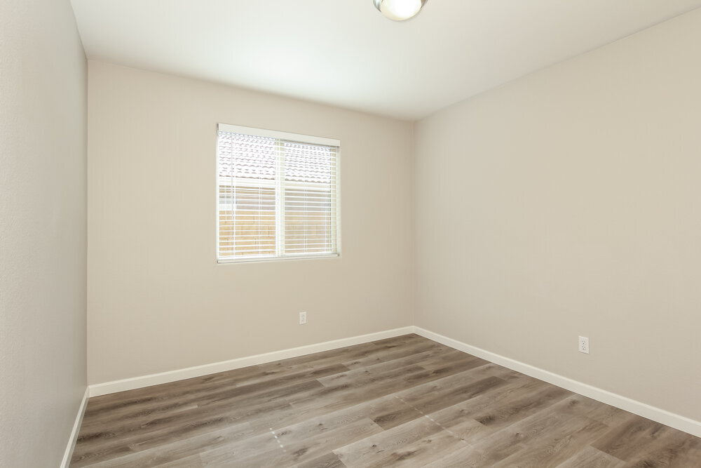 Building Photo - 25832 N 66th Dr