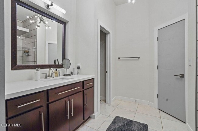 Building Photo - 244 Saltford Pl