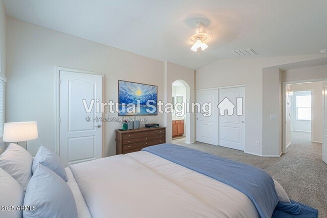 Building Photo - 40402 W Hayden Dr