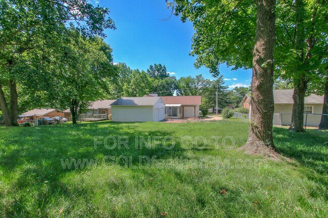 Building Photo - 3025 Blackwood Dr