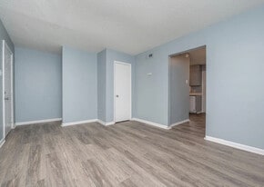 Building Photo - Emerald Commons