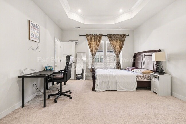 Building Photo - 9306 Mallard Mls Dr