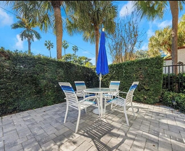 Building Photo - Modern Condo Living by Mirror Lake – Downtown St. Pete! 2bed | 2bath