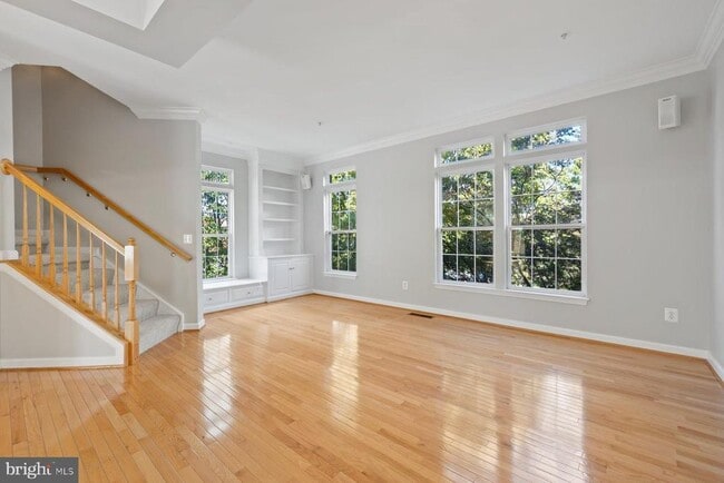 Building Photo - 726 Catts Tavern Dr