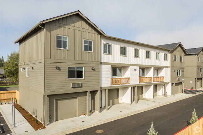 Building Photo - Forest Grove Townhomes