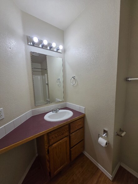 Building Photo - 8120 E Brandts Creek Way