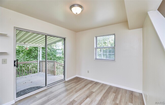 Building Photo - 61 Woodlake Ct