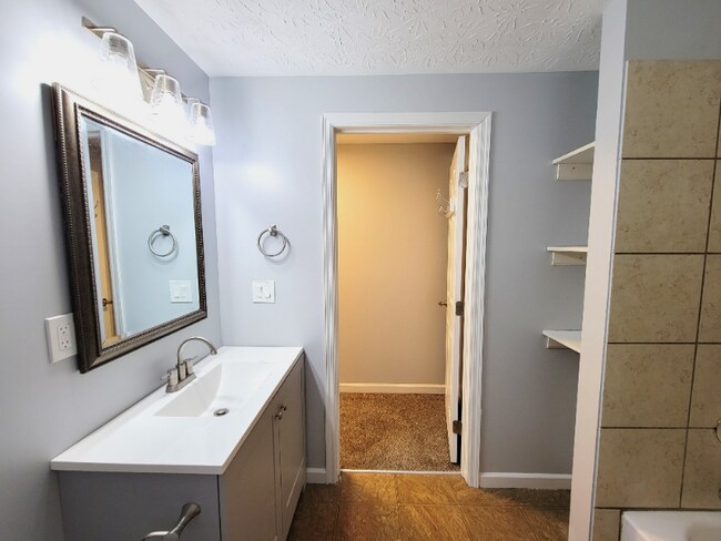 Building Photo - 7505 Greenland Pl