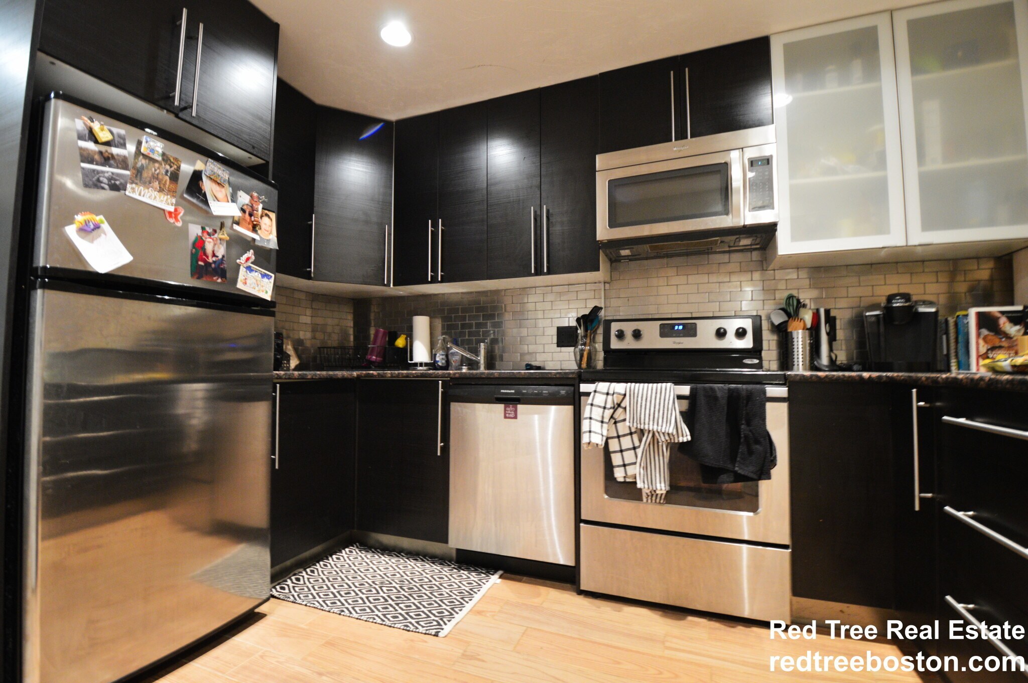 Building Photo - 1203 Beacon St