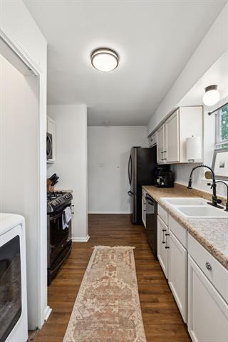 Building Photo - 3049 Rotan Ln