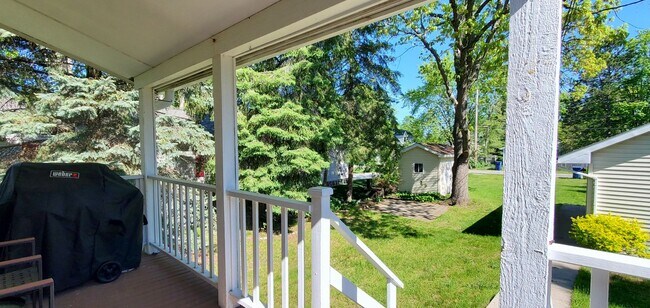 Building Photo - Available Late Summer & Fall | Furnished Executive Extended Stay Retreat