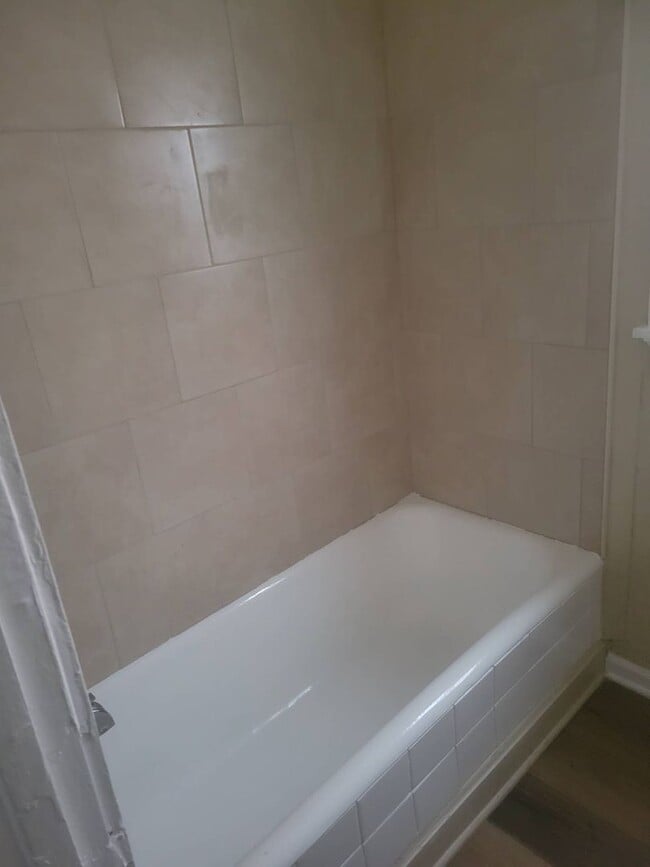 Building Photo - 3035N10thStM