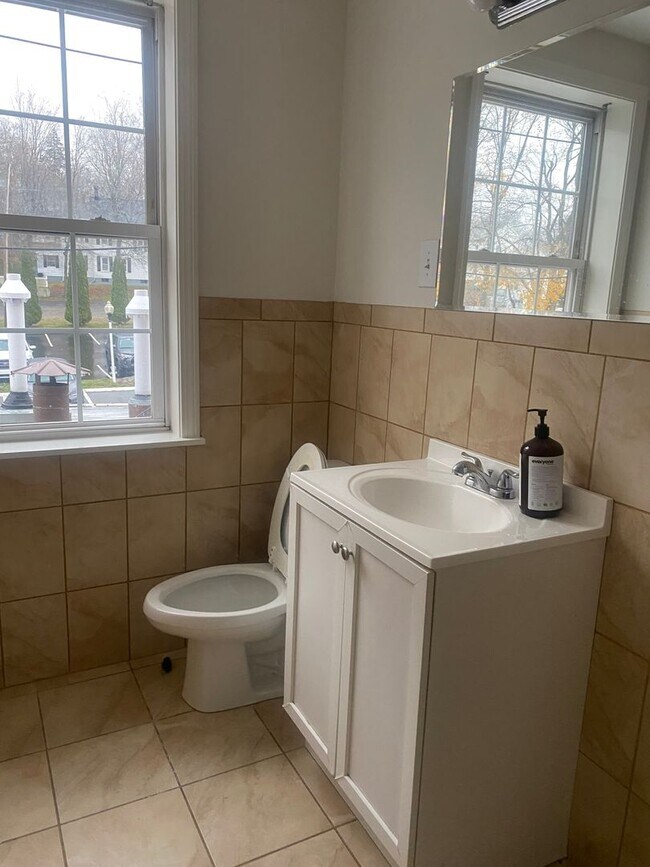 Building Photo - 2001-2nd floor