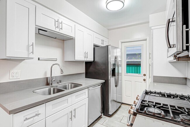 Building Photo - 1314 Euclid St