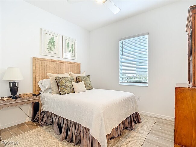 Building Photo - 15919 Leaning Pine Ln