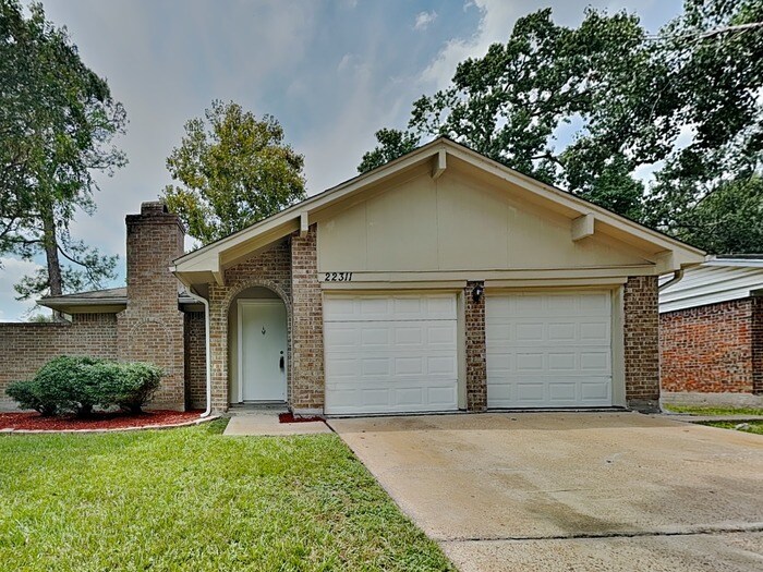Primary Photo - 22311 Meadowgate Dr
