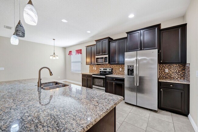 Building Photo - 4512 Linwood Trace Ln