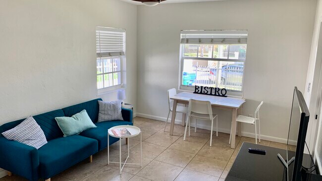 Building Photo - 30 NW 45th St