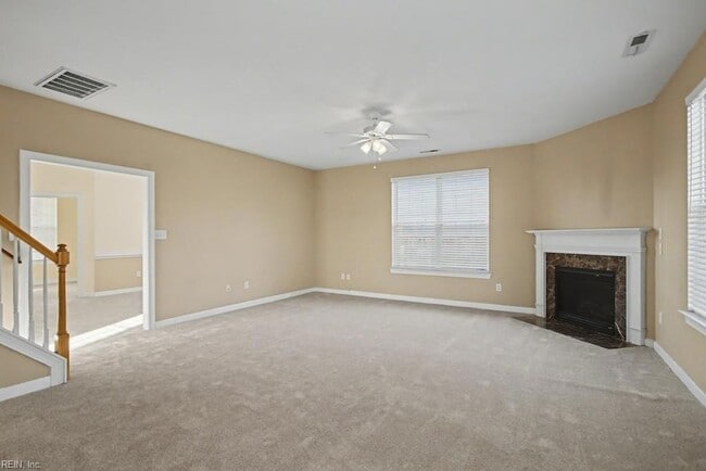 Building Photo - 3820 Stumpy Lake Ln