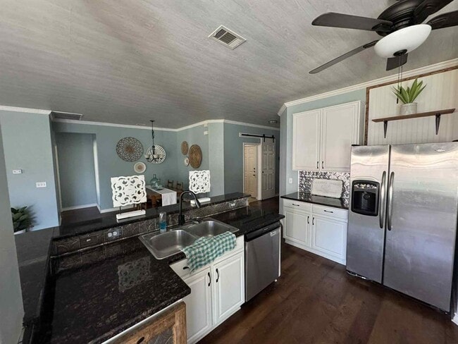 Building Photo - 20804 Silverbell Ln