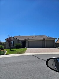 Building Photo - Gated Community with elegance and tranquil...