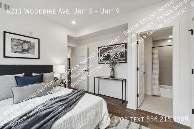 Building Photo - 6211 Woodbine Ave