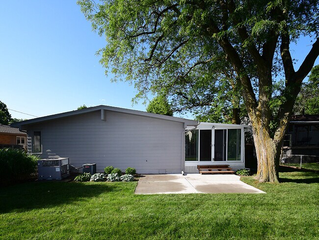 Building Photo - 8770 Larimore Avenue