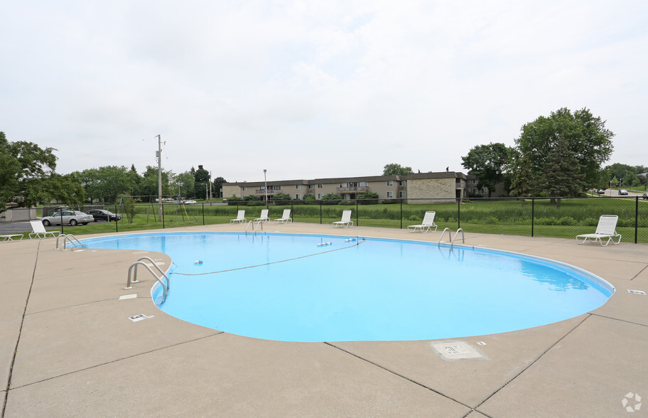 Pool - Apartment Homes of Wildwood Preserve