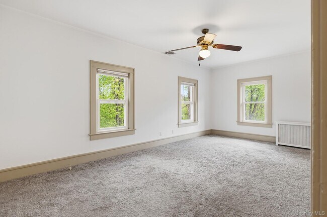 Building Photo - 65 Furnace Dock Rd