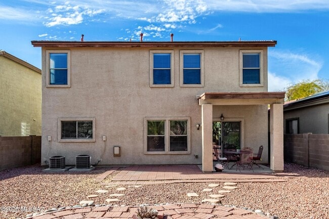 Building Photo - 12996 N Desert Olive Dr