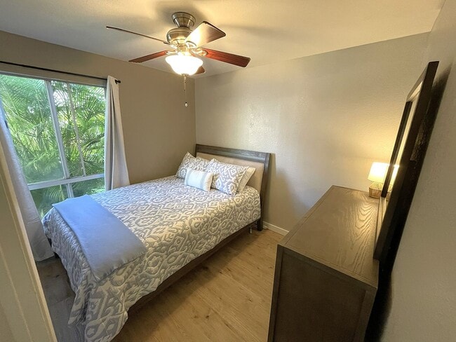 Building Photo - Furnished Ground Floor Southpointe Condo Available