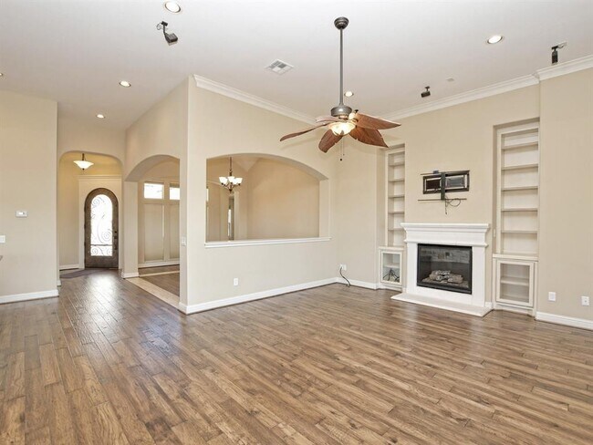 Building Photo - 407 Bonaire Ct