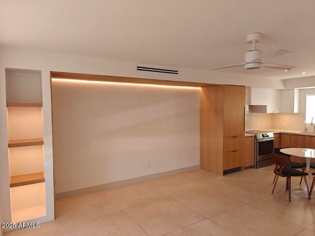 Building Photo - 7601 E 2nd St