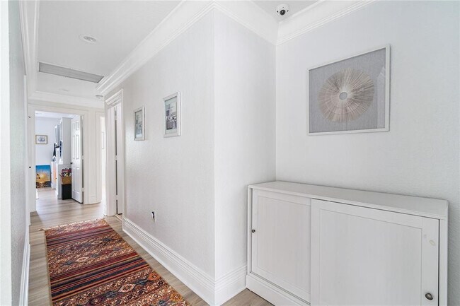 Building Photo - 5197 SW 183rd Ave