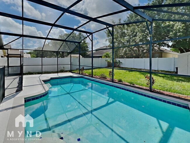Building Photo - 9775 Doriath Cir