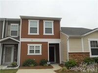 Building Photo - 642 Potter Place Road