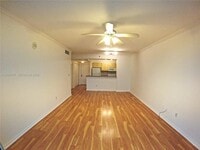 Building Photo - 2665 SW 37th Ave
