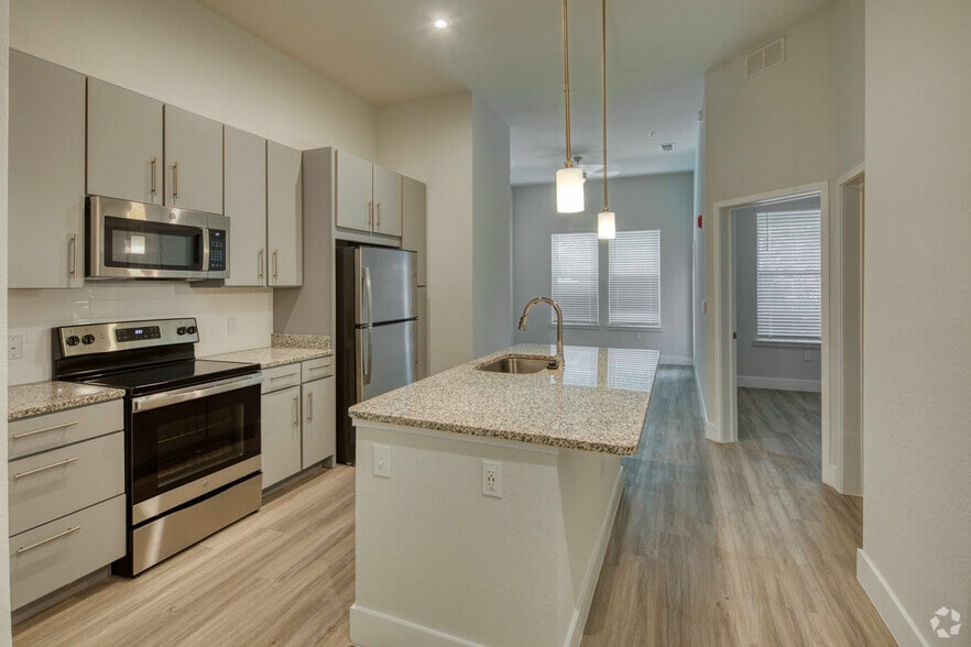 Waverly Terrace 8901 Bertha Palmer Blvd Temple Terrace FL 33617