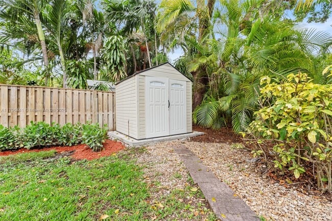 Building Photo - 8860 SW 160th St