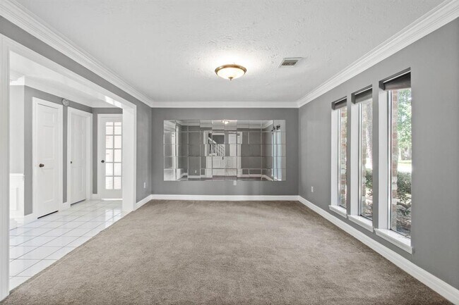 Building Photo - 18318 Mahogany Forest Dr