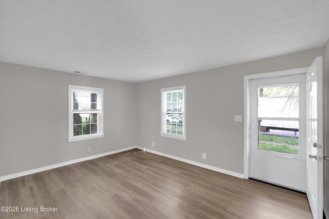 Building Photo - 1927 S 28th St