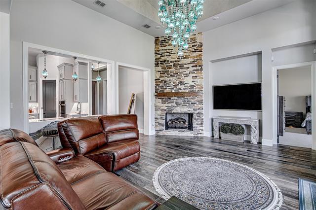 Building Photo - 13924 E Riviera Dr