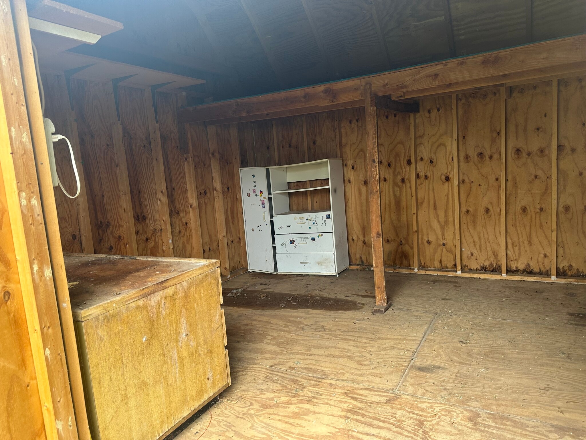 Storage shed - 5103 N Beaver Ave