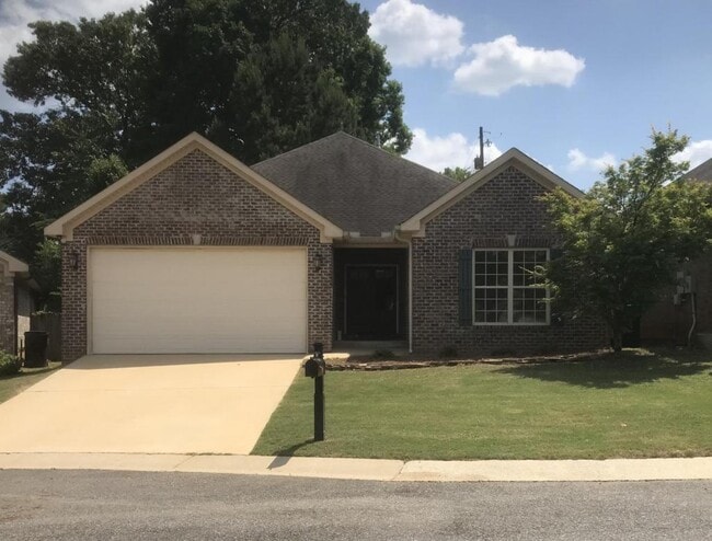 Primary Photo - 3649 Northridge Cir