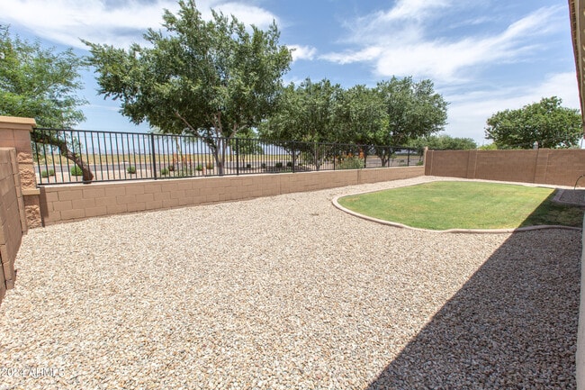 Building Photo - 21382 E Lords Ct