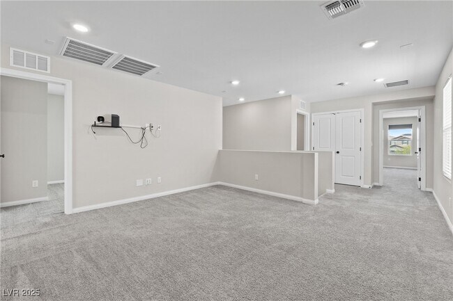 Building Photo - 8338 Carmentis Ave